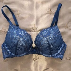 Victoria’s Secret bra